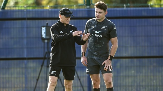 Joe Schmidt and Beauden Barrett during a New Zealand training session in Paris.