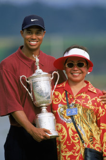 Tiger Woods with his mother Kultida Woods