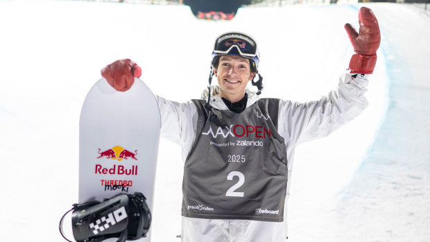 Scotty James celebrates his epic run in Laax.