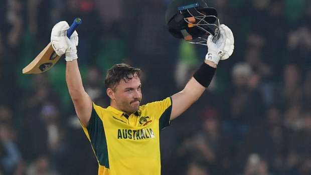 Josh Inglis of Australia celebrates his century during the ICC Champions Trophy 2025 match between Australia and England at Gaddafi Stadium on February 22, 2025 in Lahore, Pakistan. (Photo by Sameer Ali/Getty Images)