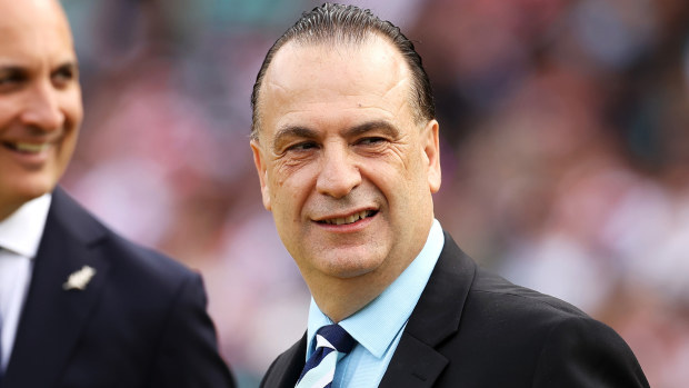 Peter V'landys, chairman of the Australian Rugby League Commission, says teams can open their wallet for star players from other football codes.