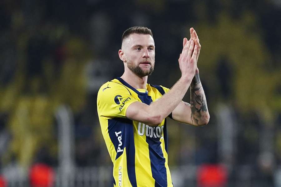 Skriniar made his Fenerbahce debut