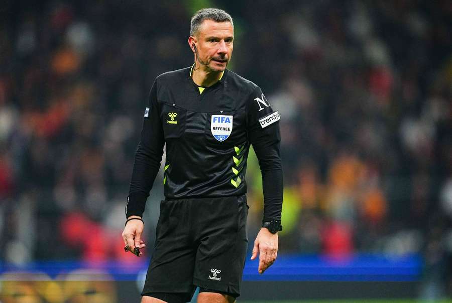 Referee Slavko Vincic