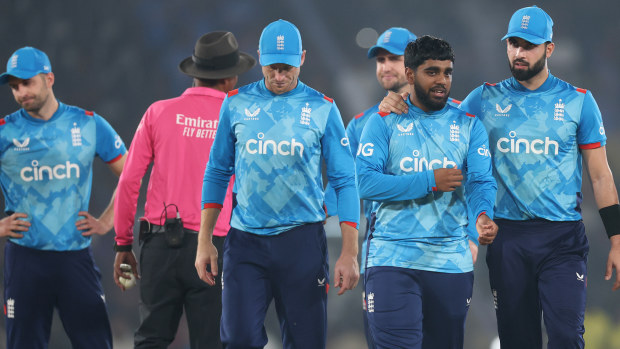 Jos Buttler walking off the field after England's loss to India in the 2nd ODI match.