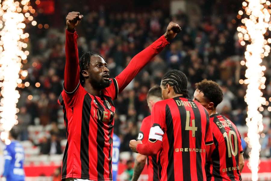 Nice celebrate their opener