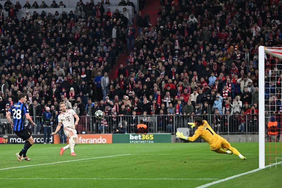 Bayern Munich's Harry Kane in action during the Champions League match against Inter