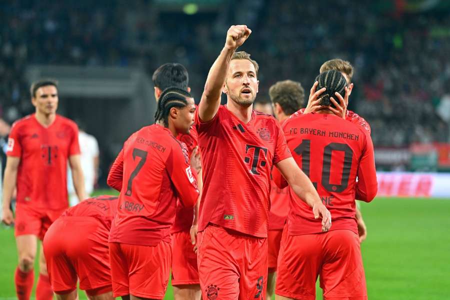 Harry Kane celebrates a goal for Bayern against Augsburg on April 4, 2025