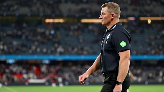 Michael Voss, Senior Coach of the Blues looks dejected after losing the round three AFL match between Carlton Blues and Western Bulldogs
