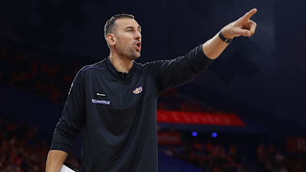 Andrew Bogut, Sydney Kings.