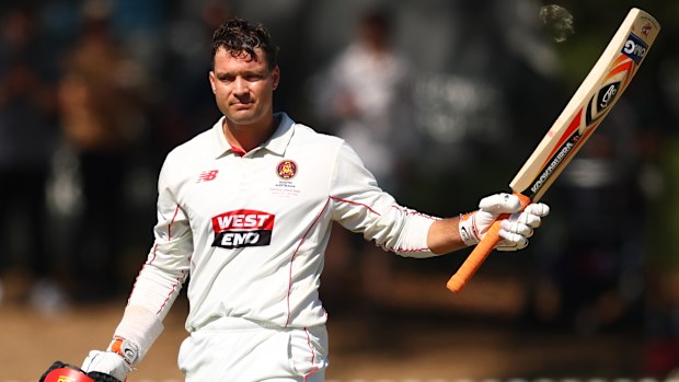 Alex Carey brings up his century for South Australia.