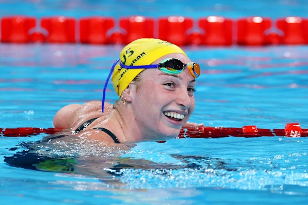 Mollie O'Callaghan of Team Australia celebrates after winning gold in the Womens 200m Freestyle Final.