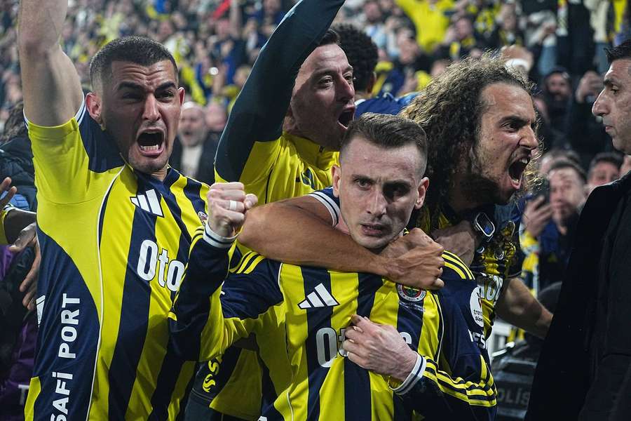 Fenerbahce celebrate their late winner
