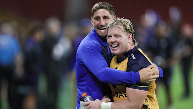 SUNCORP STADIUM, BRISBANE, AUSTRALIA - 2026/04/04: Zac Lomax of Western Force seen celebrating with Nic Dolly after Western Force win against Queensland Reds during Super Rugby match between Western Force and Queensland Reds at Suncorp Stadium. Final Score; Western Force 42:19 Queensland Reds. (Photo by Richard Haines/SOPA Images/LightRocket via Getty Images)