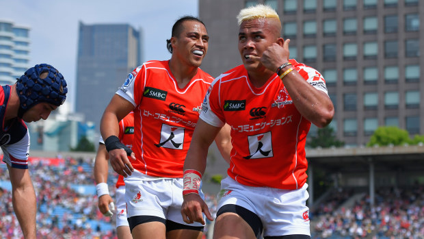 Hosea Saumaki of the Sunwolves celebrates scoring at Prince Chichibu Memorial Ground.