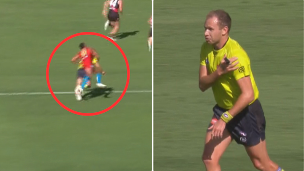 AFL umpire Andrew Whetton injured in collision.