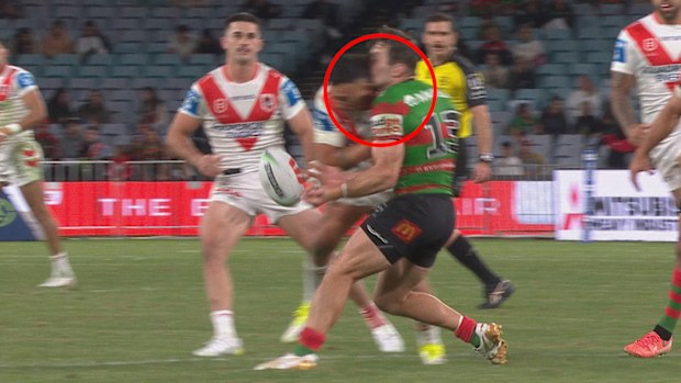 Jaydn Su'A was sent off for this hit on Cameron Murray.