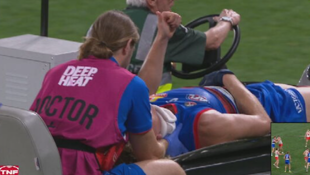 Naughton gave a thumbs up to the crowd.