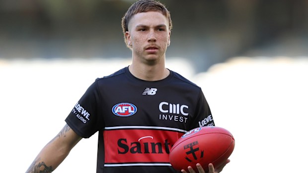 Lance Collard of the Saints during the 2025 AFL Round 9 match.