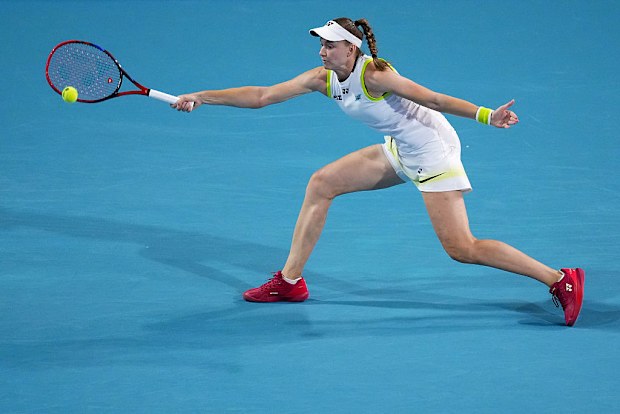 Elena Rybakina returns a shot against Talia Gibson.