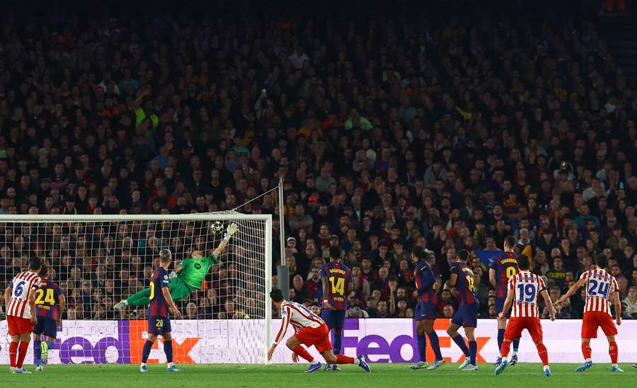 Julián's stunning goal at Camp Nou