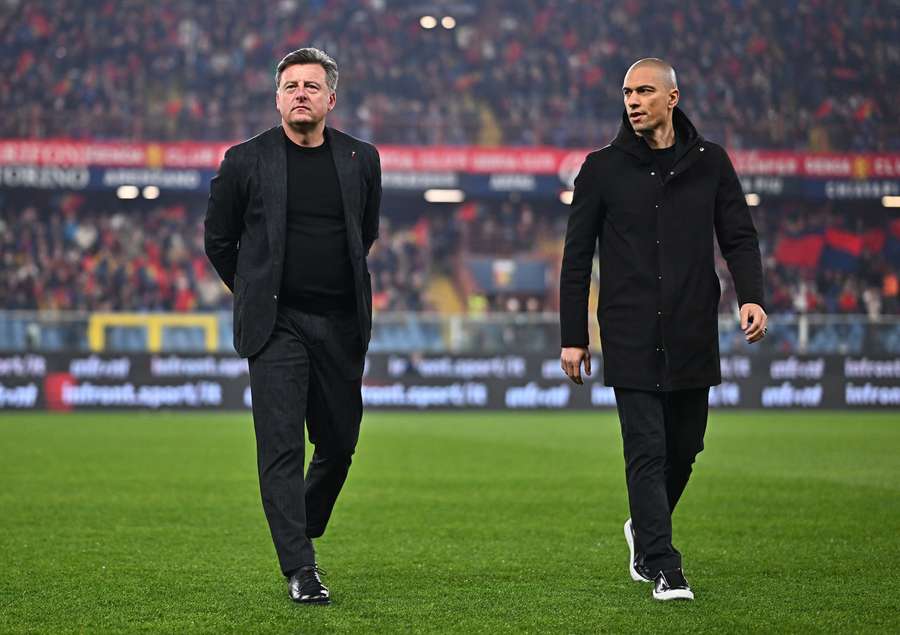 Gokhan Inler (right) with Kosta Runjaic, head coach of Udinese