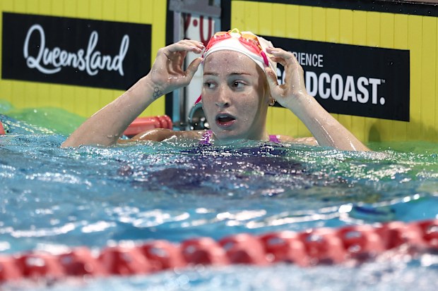 GOLD COAST, AUSTRALIA - APRIL 08: Mollie O'Callaghan celebrates winning the Women's 200m Freestyle final during the 2026 Australian Open Swimming at Gold Coast Aquatic Centre on April 08, 2026 in Gold Coast, Australia. (Photo by Chris Hyde/Getty Images)