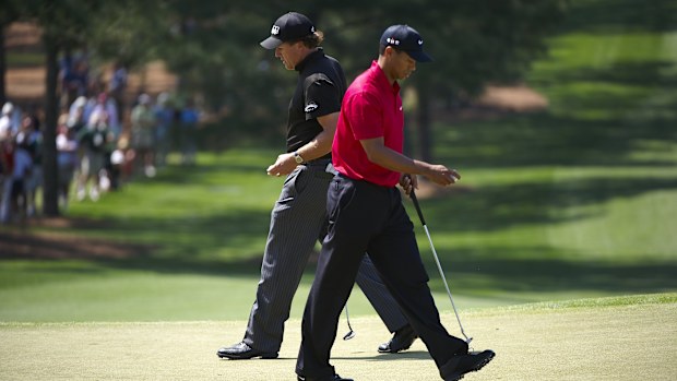 Tiger Woods and Phil Mickelson on green during Sunday play at Augusta National. Augusta, GA 4/12/2009 CREDIT: John Biever (Photo by John Biever /Sports Illustrated via Getty Images) (Set Number: X82168 TK4 R1 F8 )