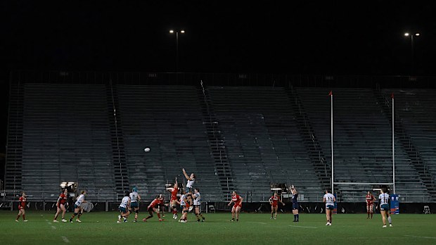The game was played without spectators due to adverse weather conditions.