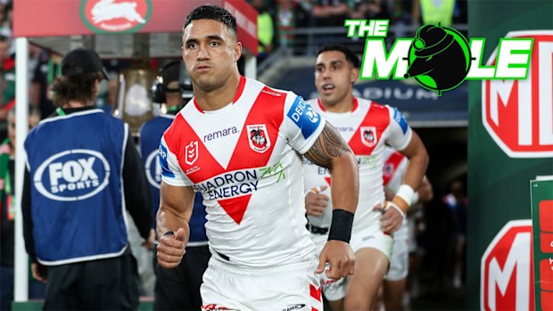 Valentine Holmes runs out for the Dragons against the Rabbitohs in round seven, 2026.