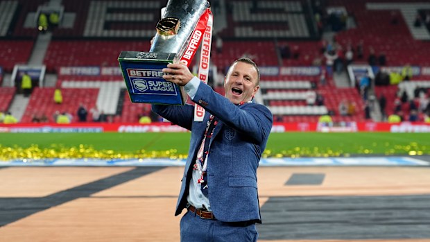 Hull KR head coach Willie Peters celebrates with the trophy after the Betfred Super League Grand Final at Old Trafford, Manchester. Date: Saturday, October 11, 2025. (Photo by Martin Rickett/PA Images via Getty Images)